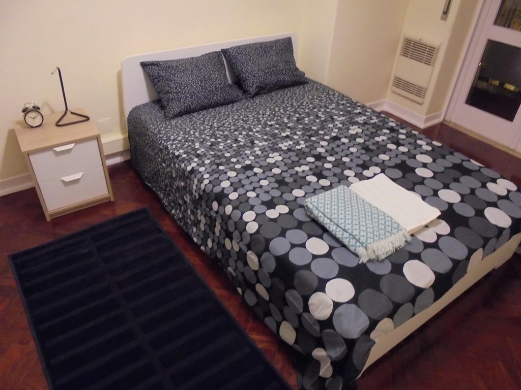 Autentik Guest House Lisbon Room photo